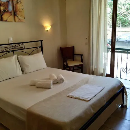 Ξενοδοχείο με διαμερίσματα αργώ